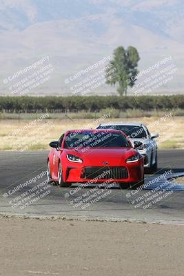 media/Sep-15-2024-Speed Ventures (Sun) [[7a54f7ed2f]]/86 Group/Session 1 (Outside Grapevine)/